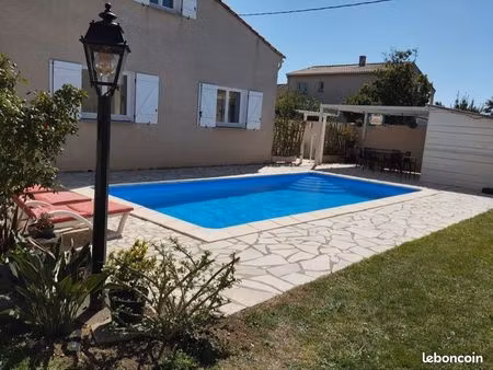 charmante villa familiale à vias avec jardin spacieux