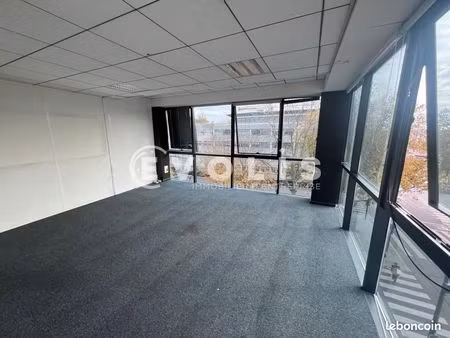 bureaux 280 m²