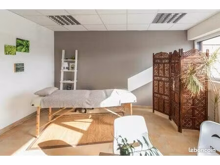 cabinet de thérapeute à partager dans un centre de soins pluridisciplinaire