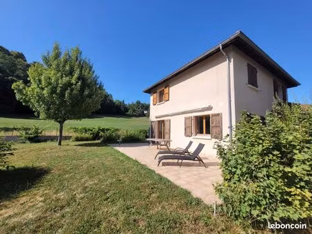 maison familiale à saint etienne de crossey au calme vue montagnes