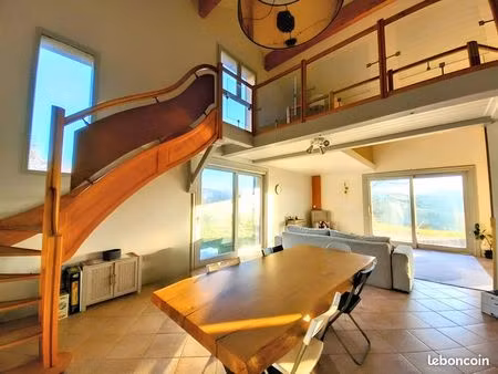 maison 5 pièces 178m2