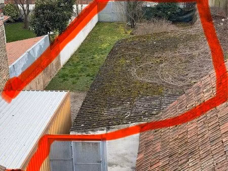 dépendance accès indépendant sécurisé avec jardin