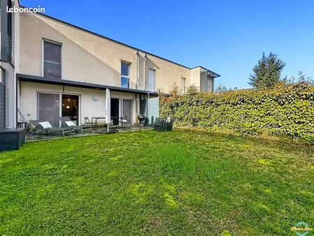 maison 5 pièces 104 m²