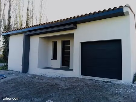 villa 3 pièces 70 m²