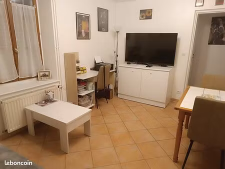 appartement f3 au calme – 15 min de la gare meaux – 770 charges inclus dont chauffage