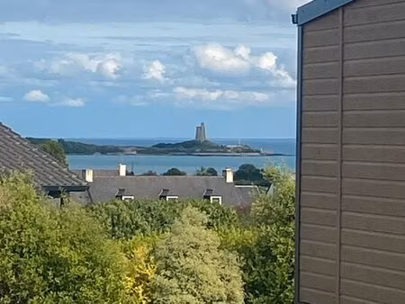 vend chalet avec jacuzzi