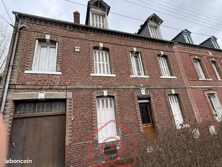 maison 7 pièces 112 m²