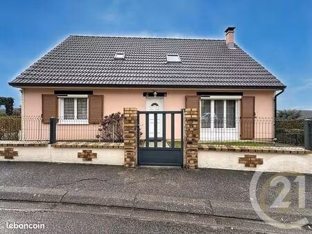 pavillon 7 pièces 117 m²