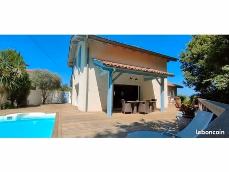 pays basque  maison récente 150 m²  6 pièces