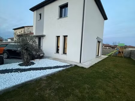 villa 90m2 t4 avec garage