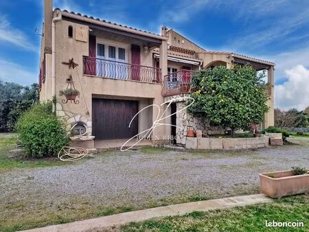 maison 5 pièces 170 m²