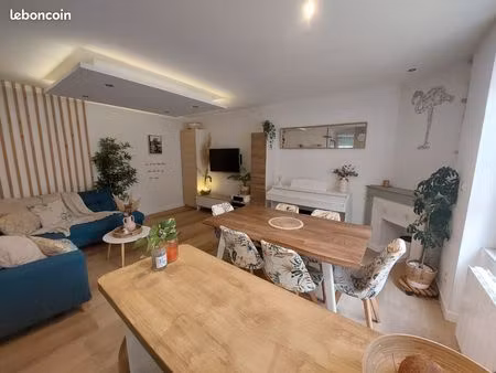 t3 meublé 70 m² - aubière / cézeaux - balcon