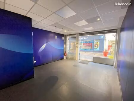 local commercial 40 m²