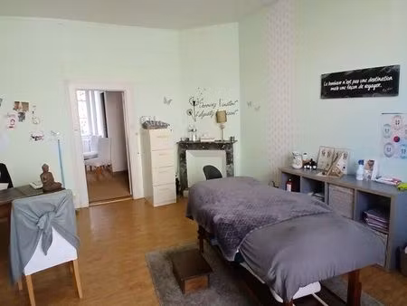 local professionnel hyper-centre