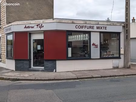 vends mur commercial d'un salon de coiffure à mantes-la-ville (78711)