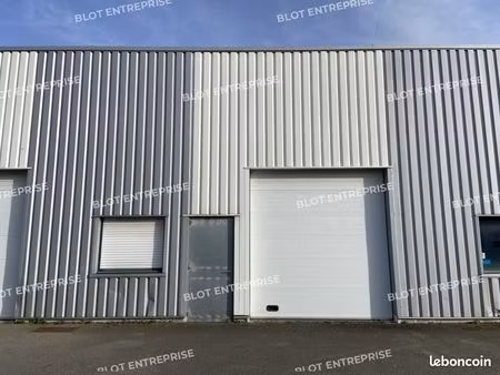 local d'activité 160 m²