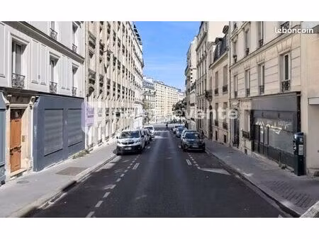 local commercial 68 m²