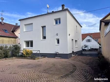 maison 5 pièces 140 m²
