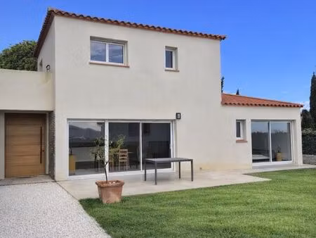 villa contemporaine 4 faces avec garage indépendant - calme absolu à proximité de perpigna