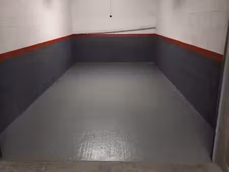 parking/box évian-les-bains