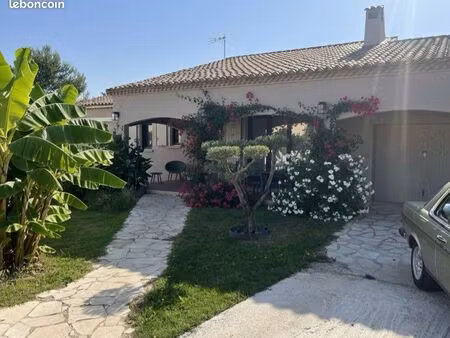 villa 130m2 t5 avec piscine