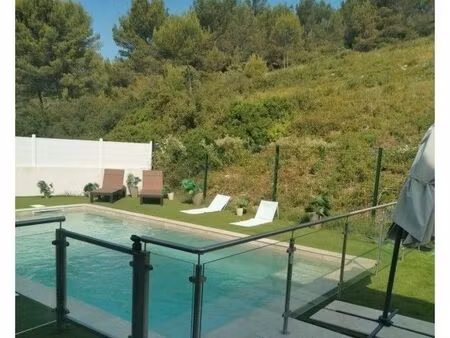 villa moderne avec picine