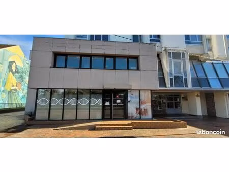 local à dammarie les lys