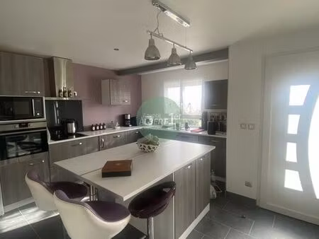 maison 5 pièces 105 m²