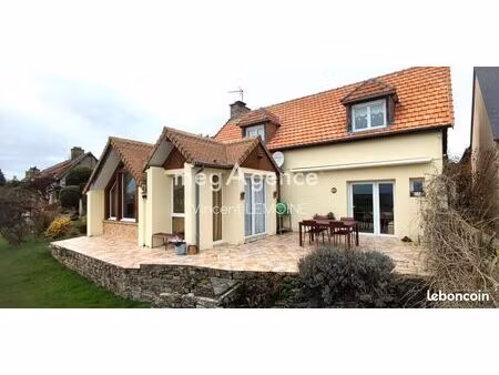 propriété 7 pièces 143 m²