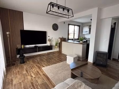 gaillard t2 52m² proche frontière suisse