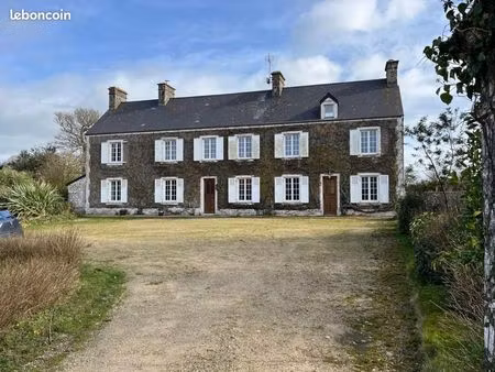 maison 10 pièces 240 m²