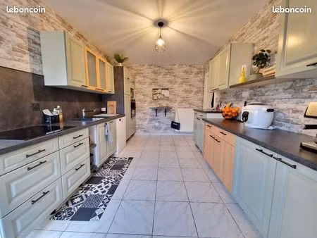 maison individuelle 105 m² - 7 pièces