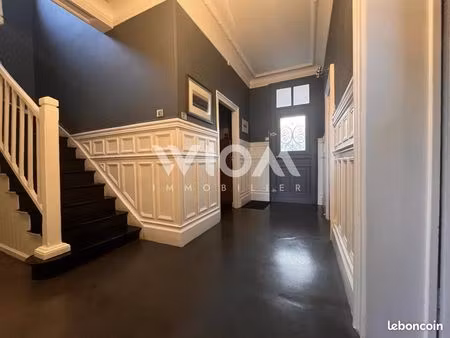 propriété 10 pièces 226 m²