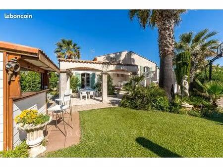 chalet 6 pièces 205 m²