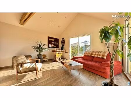 maison 5 pièces 106 m²