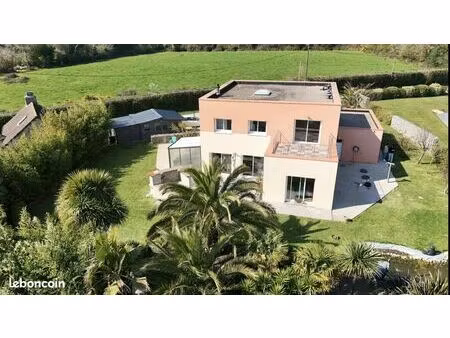 maison 7 pièces 212 m²