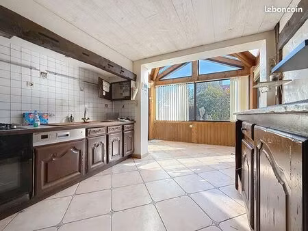 maison 5 pièces 149 m²