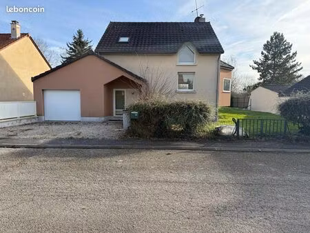 location maison 4 chambres sarry