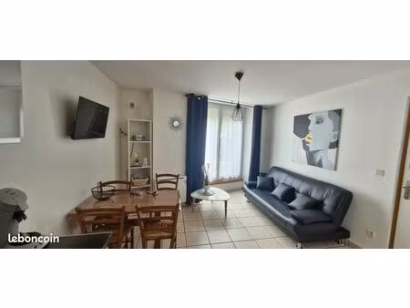 t2 meublé disponible de suite