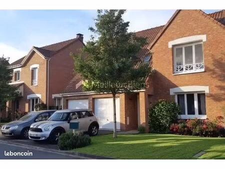 maison 5 pièces 130 m²