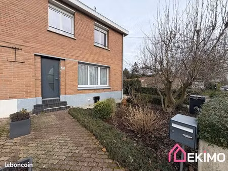 propriété 6 pièces 99 m²