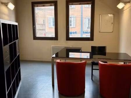 à louer – bureaux avec parkings • hyper centre de limoges • proximité tribunal