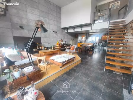 maison 4 pièces 176 m²