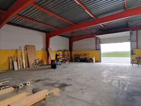 maison 1 pièce 275 m²