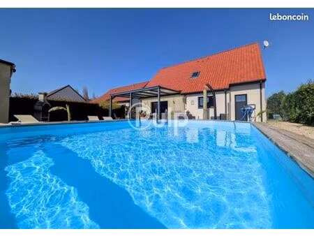 pavillon 6 pièces 130 m²