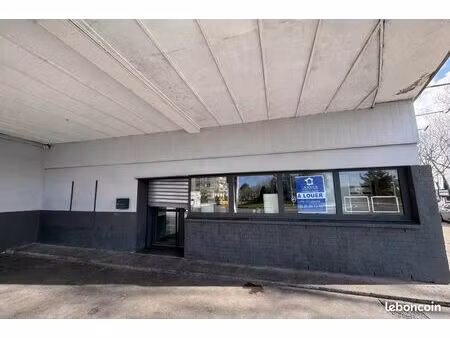 local commercial 220 m² calais