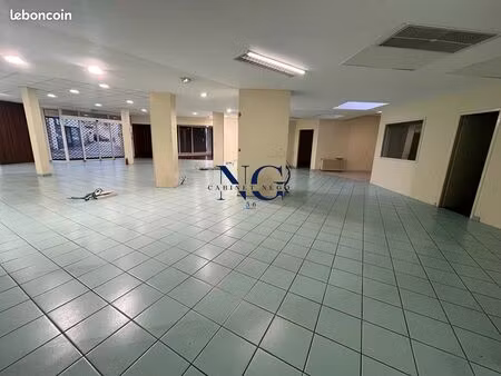 local commercial 290 m² locmine