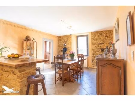 ferme 4 pièces 134 m²