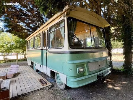 tiny house - logement bus insolite + escape game