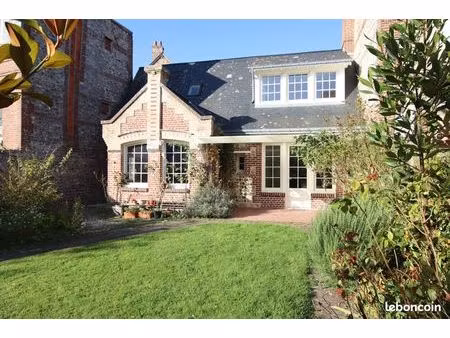 villa 6 pièces 105 m²